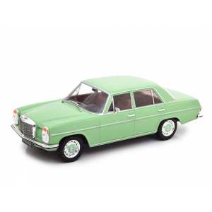 1/18 Mercedes-Benz 220D/8 (W115) 1972 зеленый