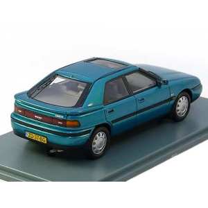 1/43 Mazda 323F MK1 1992 синий металлик