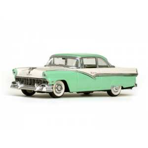 1/43 Ford Fairlane 1956 Meadow Mist Green/Colonial White