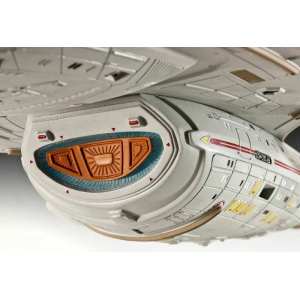 Звездолет Star Trek U.S.S. Voyager