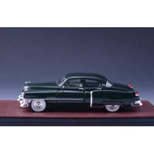 1/43 Cadillac Series 61 Sedan 1951 зеленый