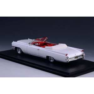 1/43 Cadillac Eldorado Convertible (открытый) 1964 белый