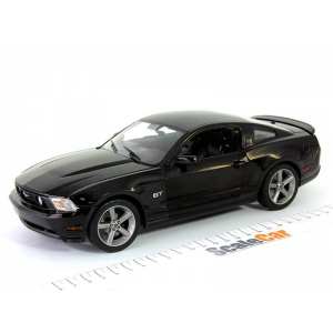 1/18 Ford Mustang GT 2010 черный
