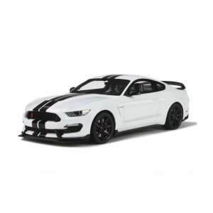 1/18 Ford Shelby GT350R 2015 белый