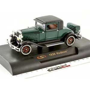 1/32 Hudson 1930 Coupe темно-зеленый