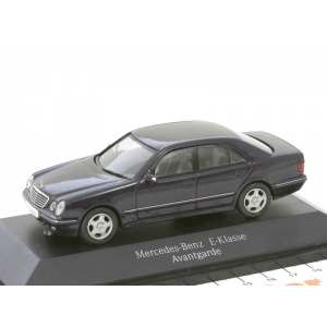 1/43 Mercedes-Benz E-class W210 1999 рестайлинг linaritblau metallic