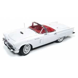 1/18 Ford Thunderbird 1957 белый