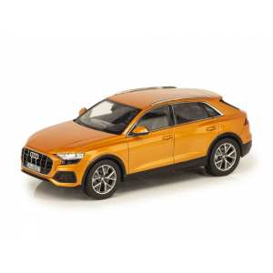 1/43 Audi Q8 2018 оранжевый металлик