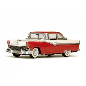 1/43 Ford Fairlane red with white