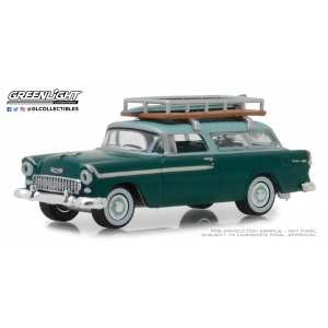 1/64 Chevrolet Nomad with surfboard 1955 Sea Mist Green