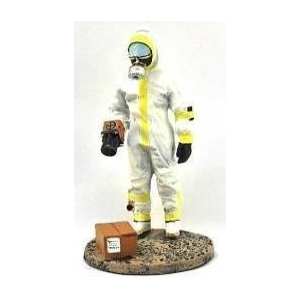 1/32 French firefighter in a radiation suit 2003