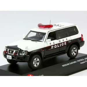 1/43 Nissan Patrol (Safari) Japan Police