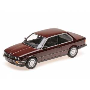 1/18 BMW 323i (E30) 1982 красный металлик
