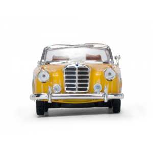 1/43 Mercedes-Benz 220SE 1958 W128 кабриолет желтый с коричневым