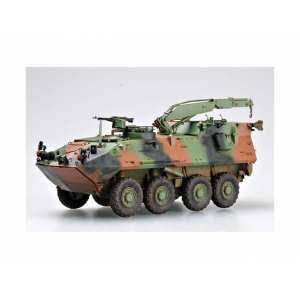 1/35 American armored personnel carrier of the US Marine Corps LAV-R