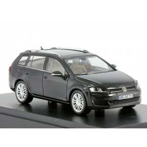 1/43 Volkswagen Golf VII Variant (A7) Deep Black Perleffect