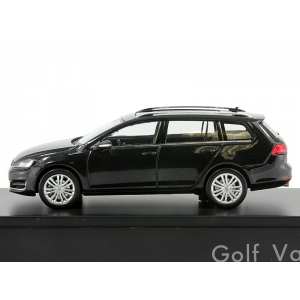 1/43 Volkswagen Golf VII Variant (A7) Deep Black Perleffect