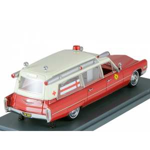 1/43 Cadillac S&S ambulance Fire Rescue 1966