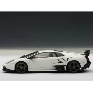 1/43 LAMBORGHINI MURCIELAGO LP670-4 SV (WHITE) 2009