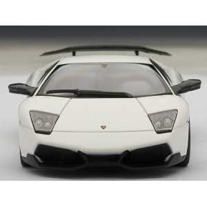 1/43 LAMBORGHINI MURCIELAGO LP670-4 SV (WHITE) 2009