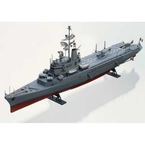 1/400 Jeanne d'Arc helicopter carrier