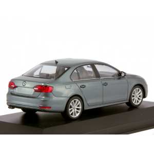 1/43 Volkswagen Jetta 2010 gray metallic