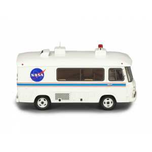 1/43 Clark Cortez Astronaut Van Apollo 11 NASA 1969 белый