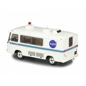 1/43 Clark Cortez Astronaut Van Apollo 11 NASA 1969 белый