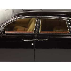 1/43 Rolls Royce Phantom Sedan 2009 Diamond Black