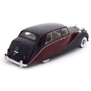 1/18 Rolls Royce Silver Wraith Empress by Hooper 1956 черный с бордовым