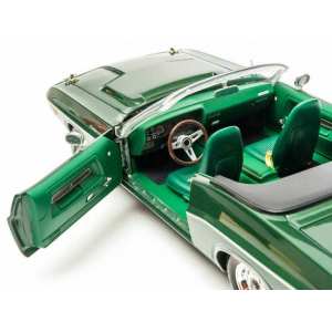 1/18 DODGE Challenger HEMI Convertible 1970 Green with Black Top