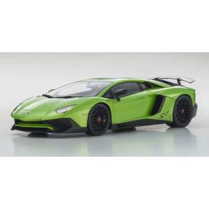 1/18 Lamborghini Aventador SV зеленый
