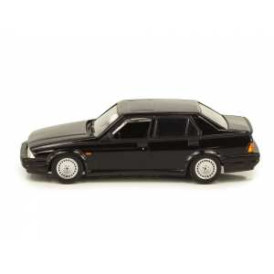 1/43 Alfa Romeo 75 V6 America 1987 черный