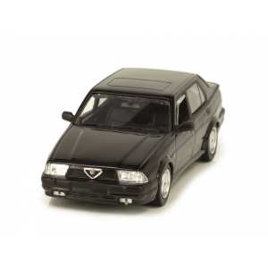 1/43 Alfa Romeo 75 V6 America 1987 черный