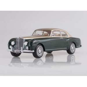 1/18 Bentley S1 Continental Mulliner Sports Saloon RHD 1956 темно-зеленый с золотом