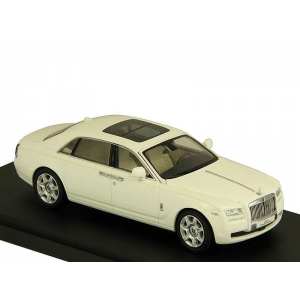 1/43 Rolls Royce Ghost EWB LHD 2010 English White II