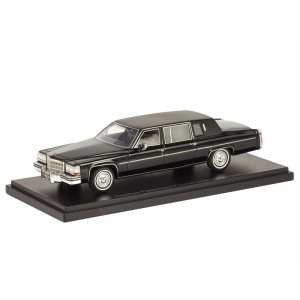 1/43 CADILLAC Fleetwood Formal Limousine 1980 черный