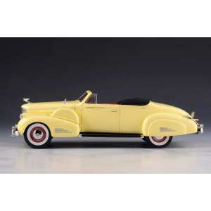 1/43 Cadillac V16 Convertible Coupe (открытый) 1938 бежевый