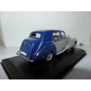 1/43 Bentley MKVI 1948 Midnight Blue/Shell Grey синий с серым