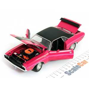 1/24 Dodge Challenger R/T 1970 розовый