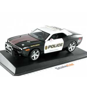 1/18 Dodge Challenger Concept Police 2006
