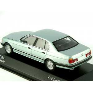 1/43 BMW 7-series E32 1986 green met.