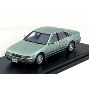 1/43 NISSAN Cefiro 1988 зеленый