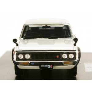 1/43 Nissan Skyline HT 2000GT 1973 KPGC110 Ken&Mary белый