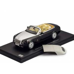 1/43 Rolls Royce Phantom Drophead Coupe Diamond Black