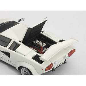 1/43 Lamborghini COUNTACH 5000 S (WHITE) (все открывается)