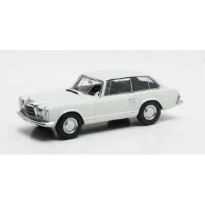 1/43 Mercedes-Benz 230SLX Frua Combi (W113) 1962 белый