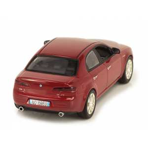 1/43 Alfa Romeo 159 Q4 2005 красный