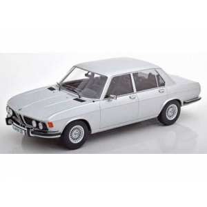 1/18 BMW 3.0S E3 MKII 1971 серебристый