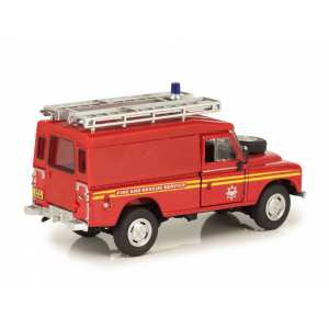 1/43 Land Rover 109 III Series Fire and Rescue Service Пожарно-Спасательная служба
